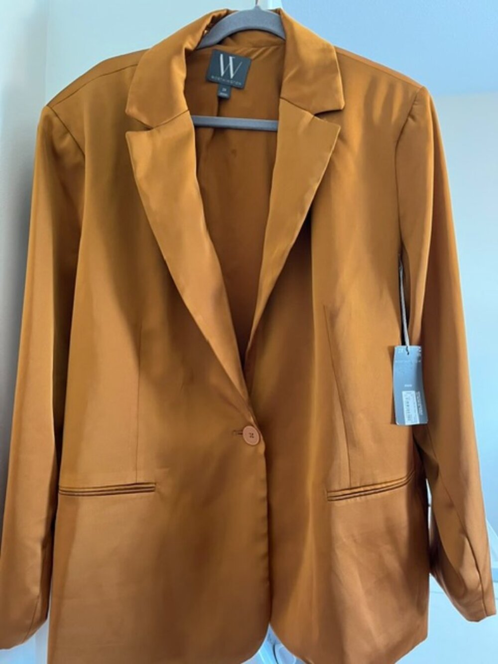 Worthington satin blazer.